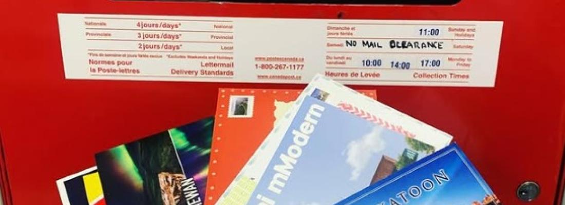 Envoyer et recevoir du courrier fait le bonheur des adhérents des clubs de courrier postal. (Photo tirée de la page Instagram de snailmailcanada.)