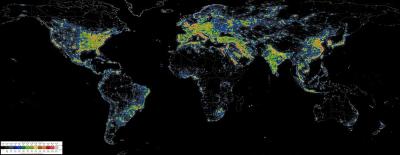 Carte du monde de la pollution lumineuse. (Photo via Wikimedia Commons.)
