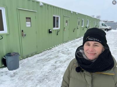 Des maisons fabriquées à partir de conteneurs d’expédition ont été installées à Gatineau, au Québec. (Photo via Facebook.) Des maisons fabriquées à partir de conteneurs d’expédition ont été installées à Gatineau, au Québec. (Photo via Facebook.)