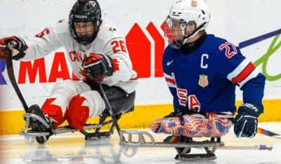 Le parahockey sur glace fait partie des six sports qui seront pratiqués aux Jeux paralympiques de 2026.